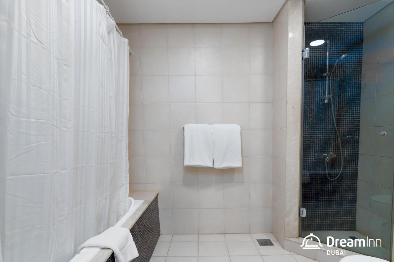 Dream Inn - Shoreline Palm Jumeirah Dubai Exterior photo